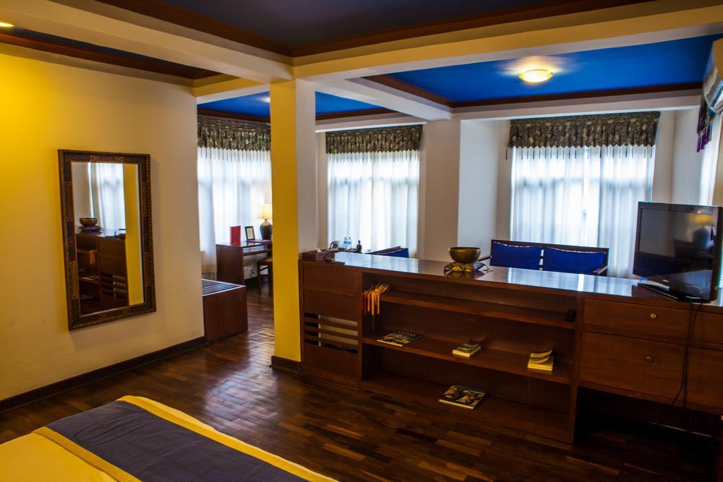 Shambaling Boutique Hotel Катманду Екстериор снимка